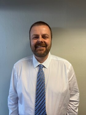 Staff member Steve Fries from ID_133642cb199a