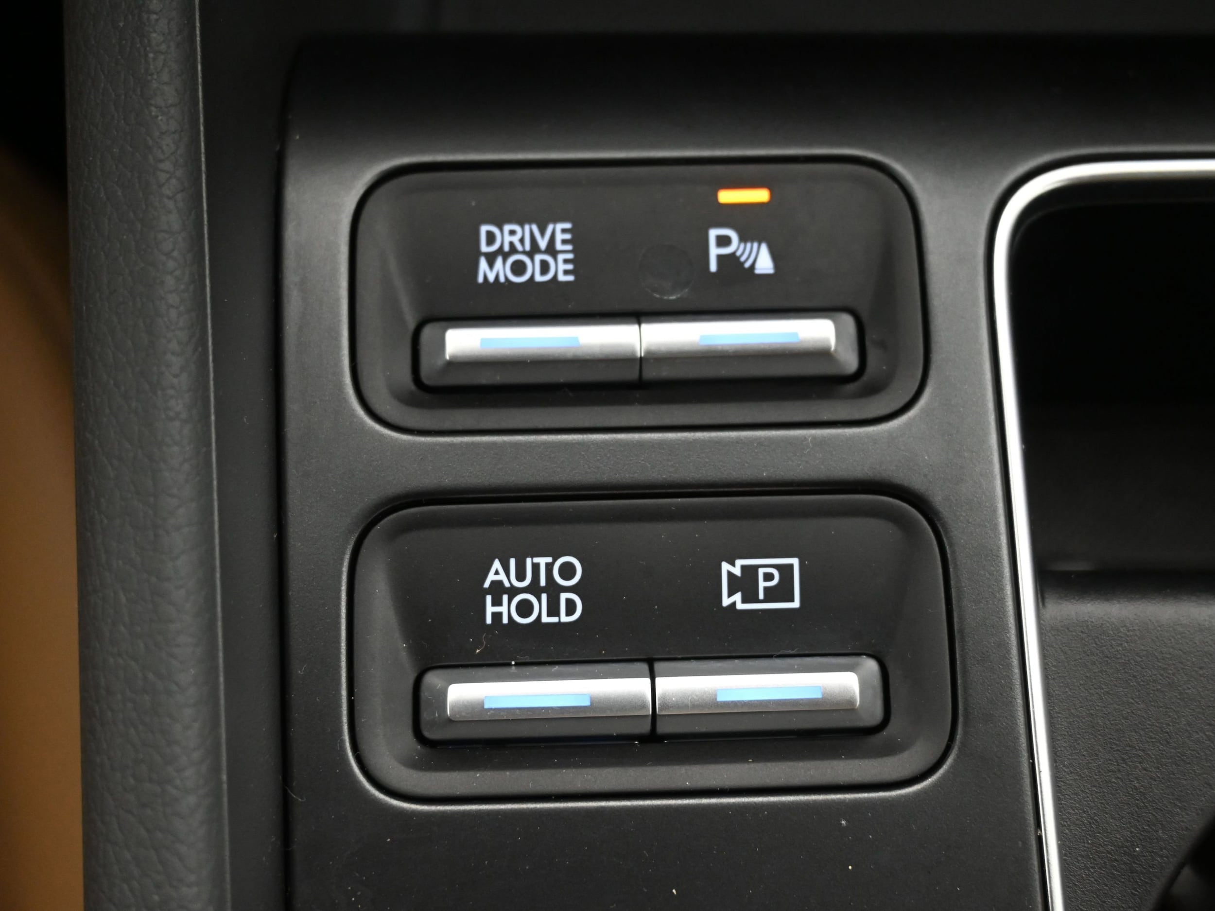 2025 Hyundai Sonata Hybrid Limited - Photo 19