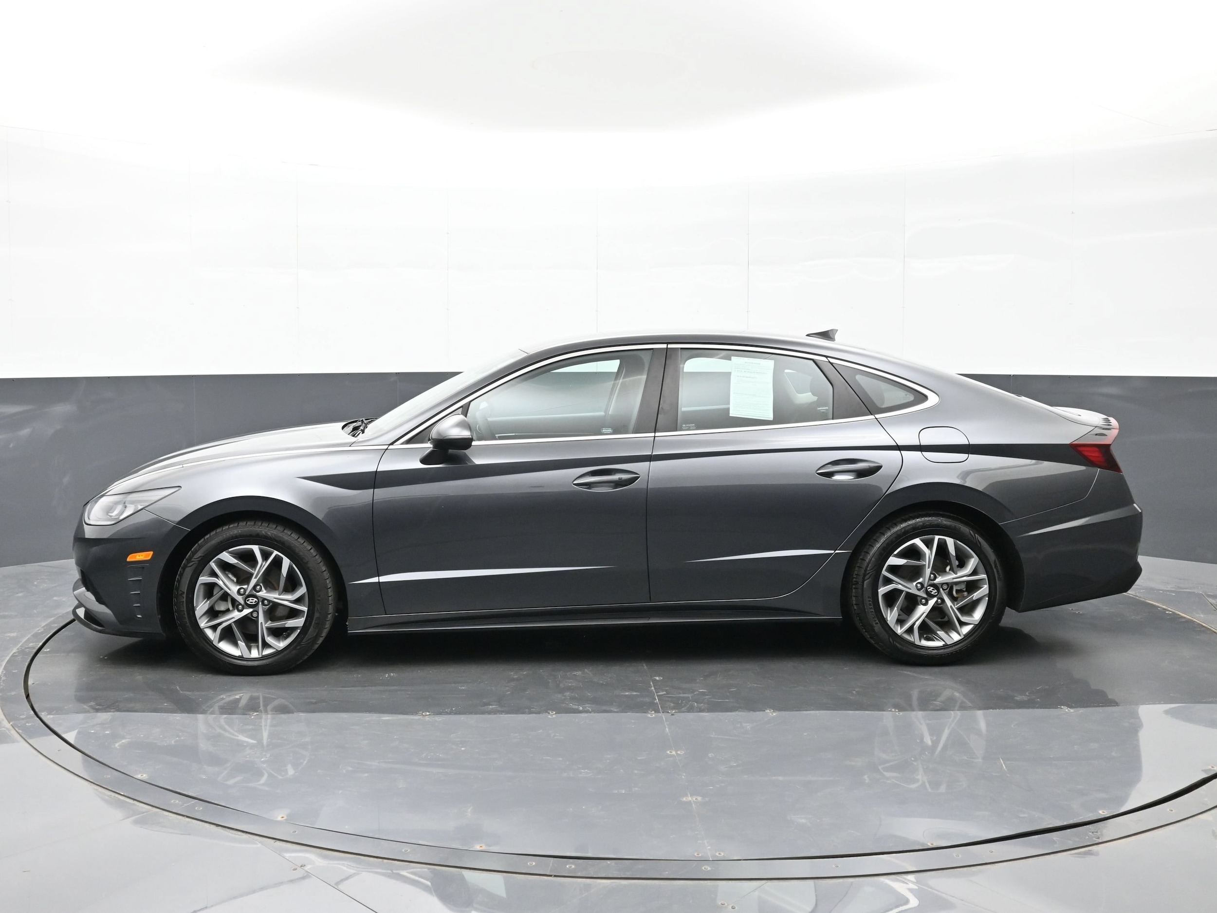 2023 Hyundai Sonata SEL - Photo 4