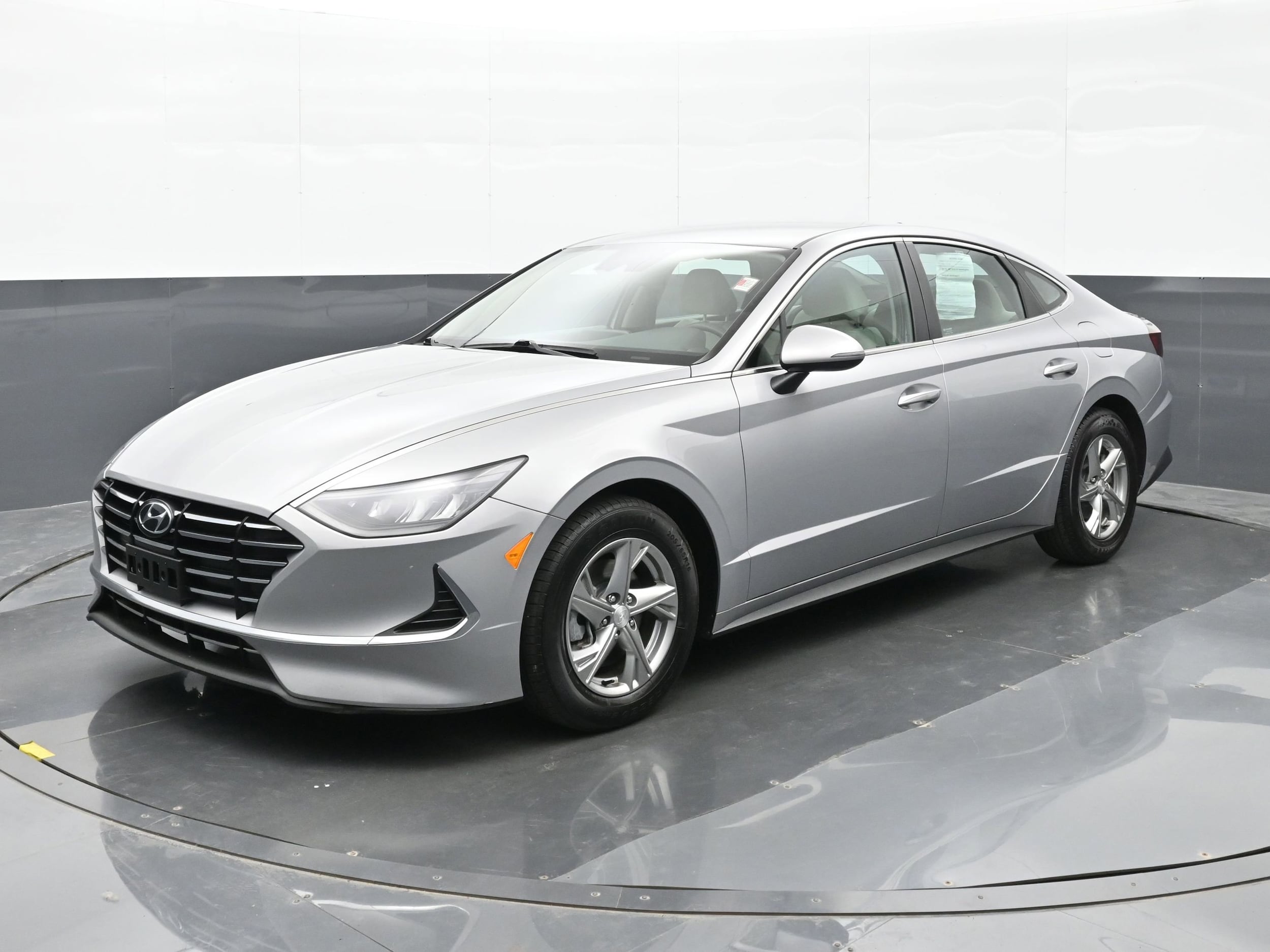 2023 Hyundai Sonata SE - Photo 8