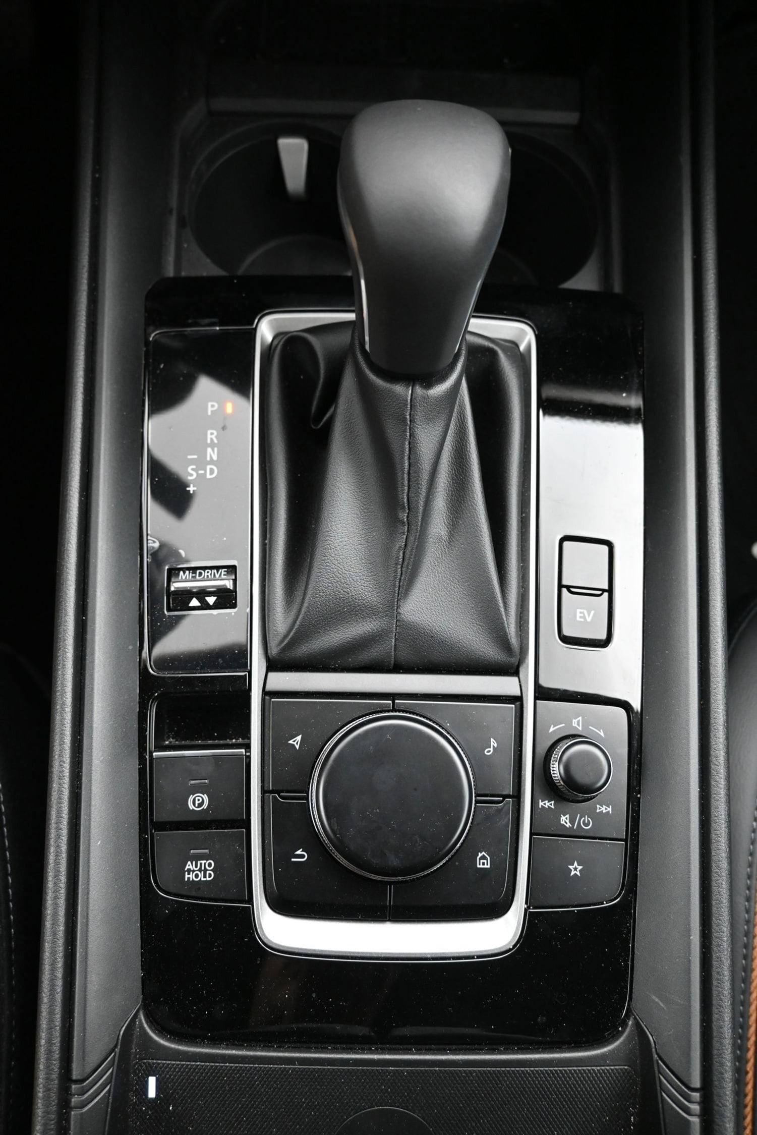 2026 Mazda CX-50 Premium - Photo 18