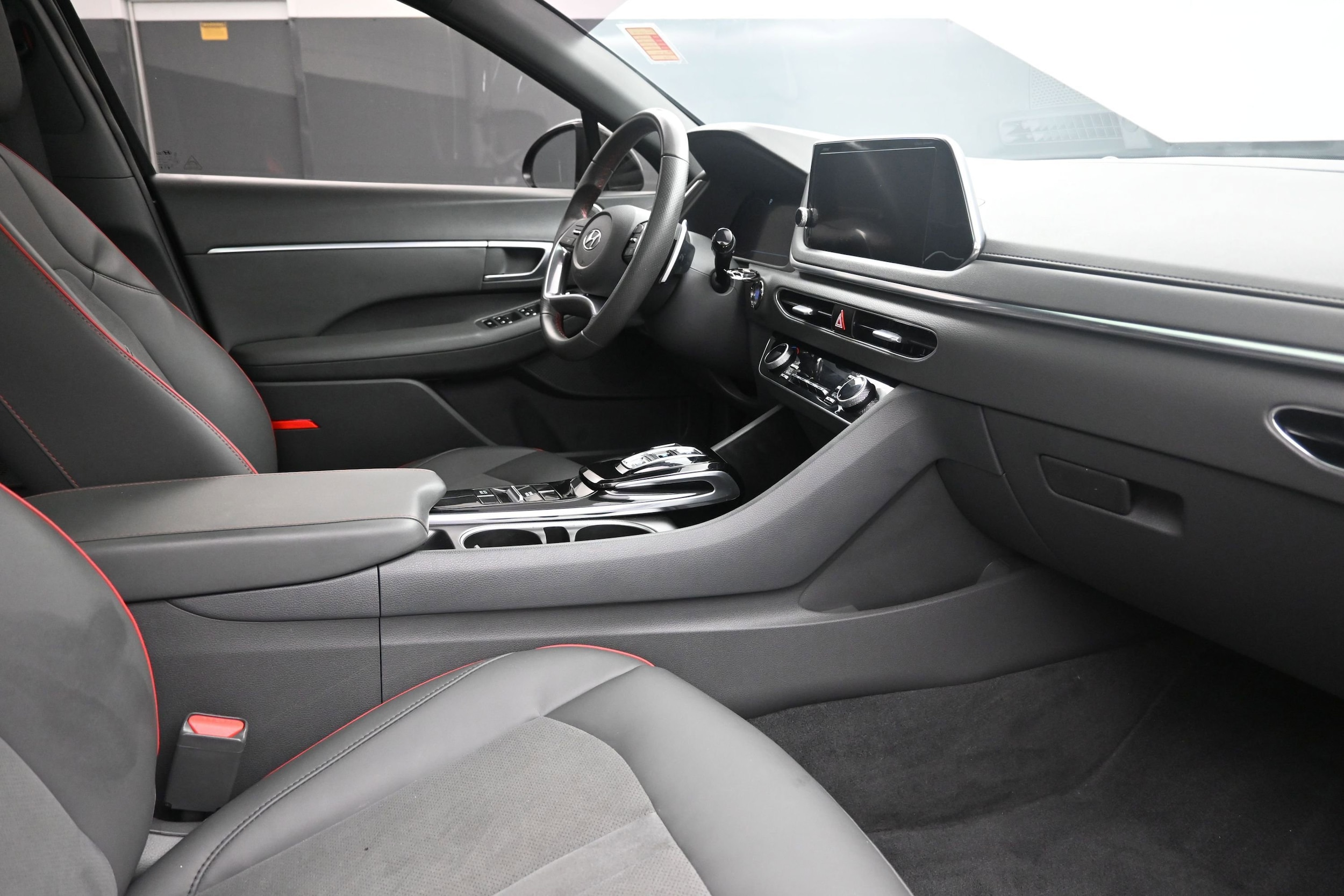 2022 Hyundai Sonata SEL Plus - Photo 25