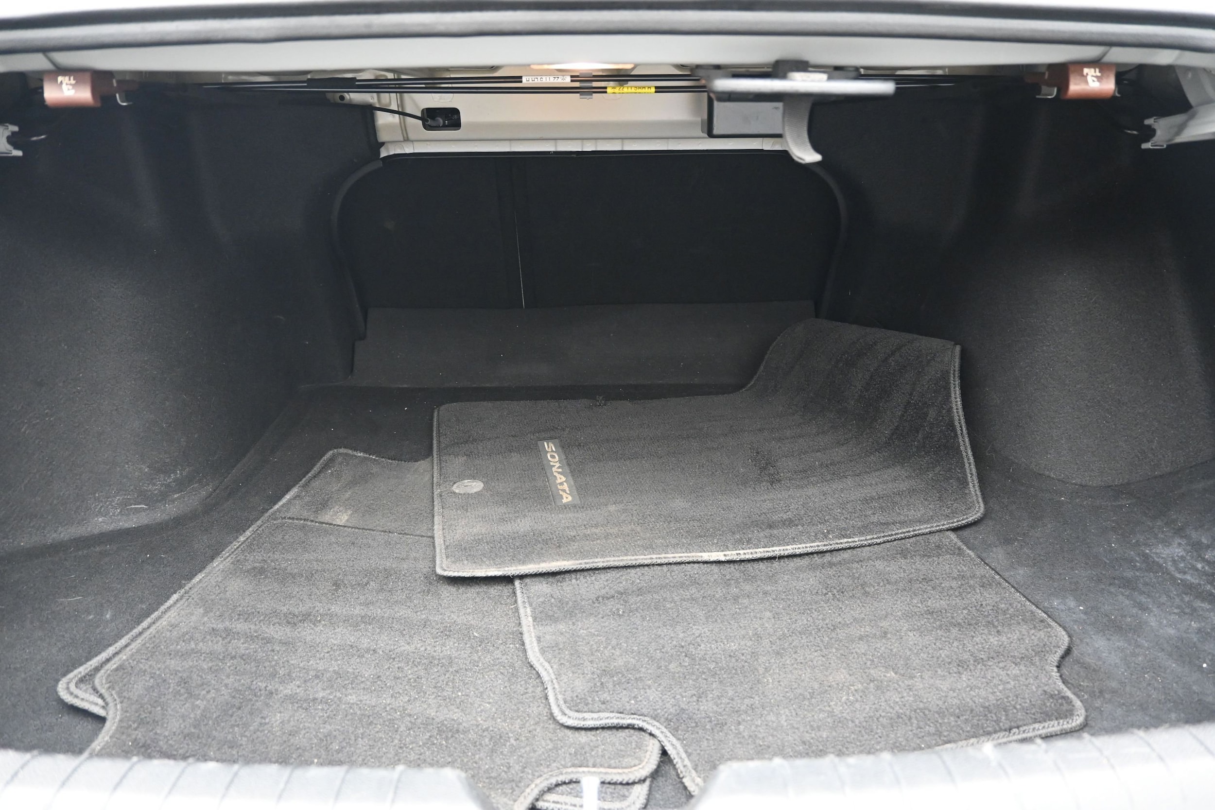 2023 Hyundai Sonata SE - Photo 23