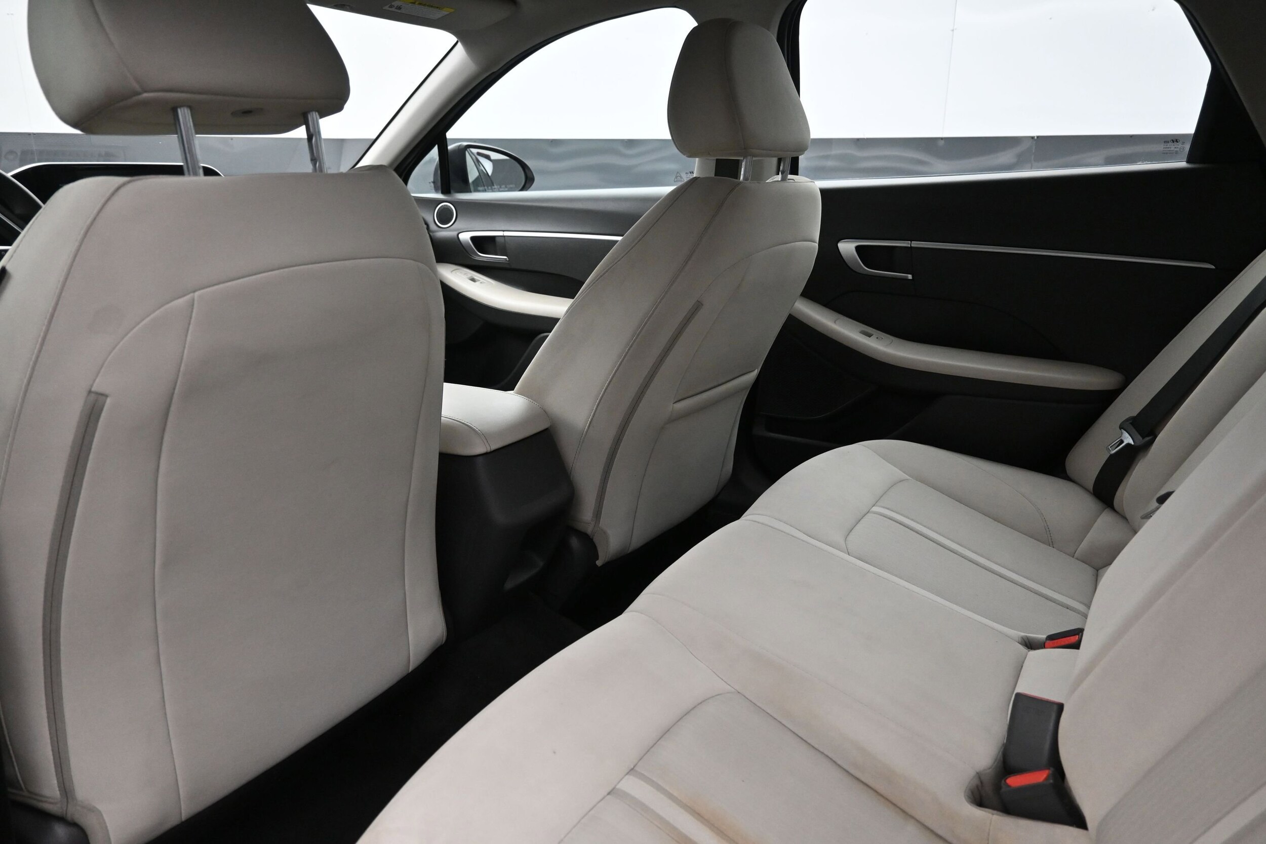 2023 Hyundai Sonata SE - Photo 21