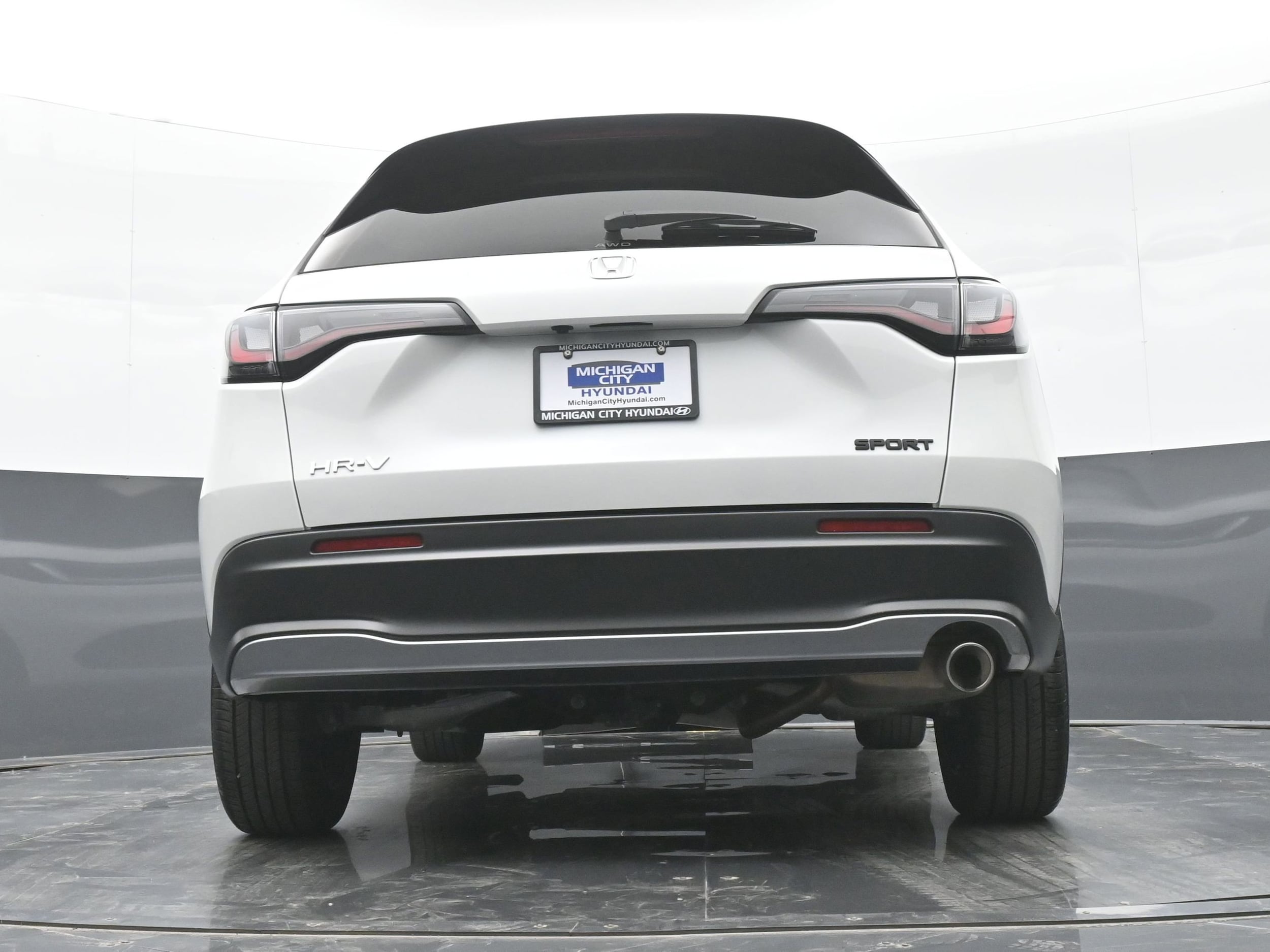 2025 Honda HR-V Sport - Photo 38