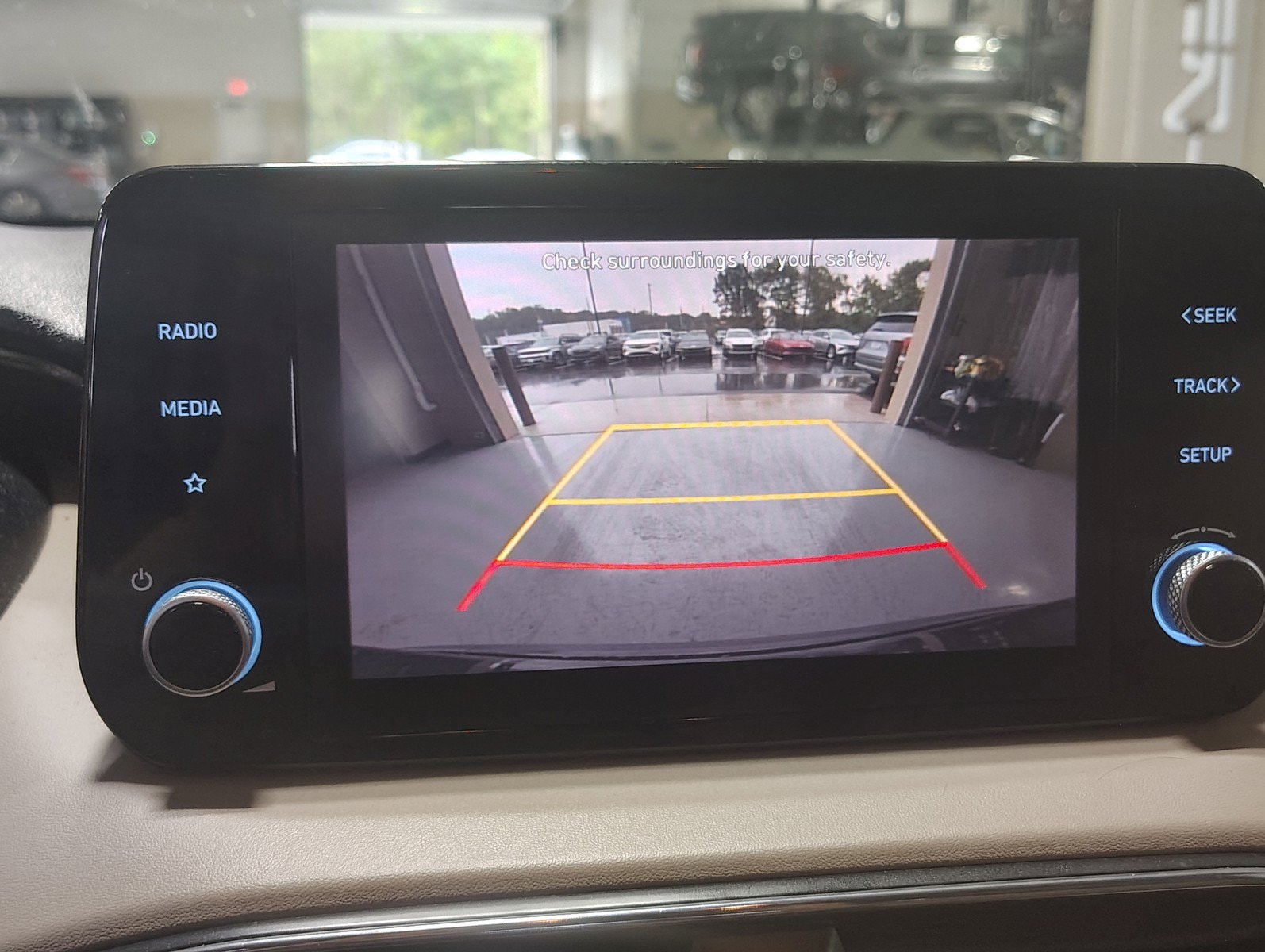 2023 Hyundai Santa Fe SE - Photo 10