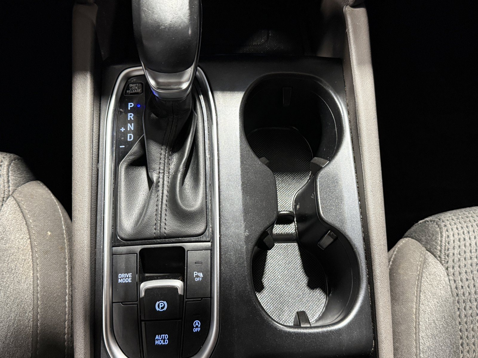 2020 Hyundai Santa Fe SEL - Photo 15