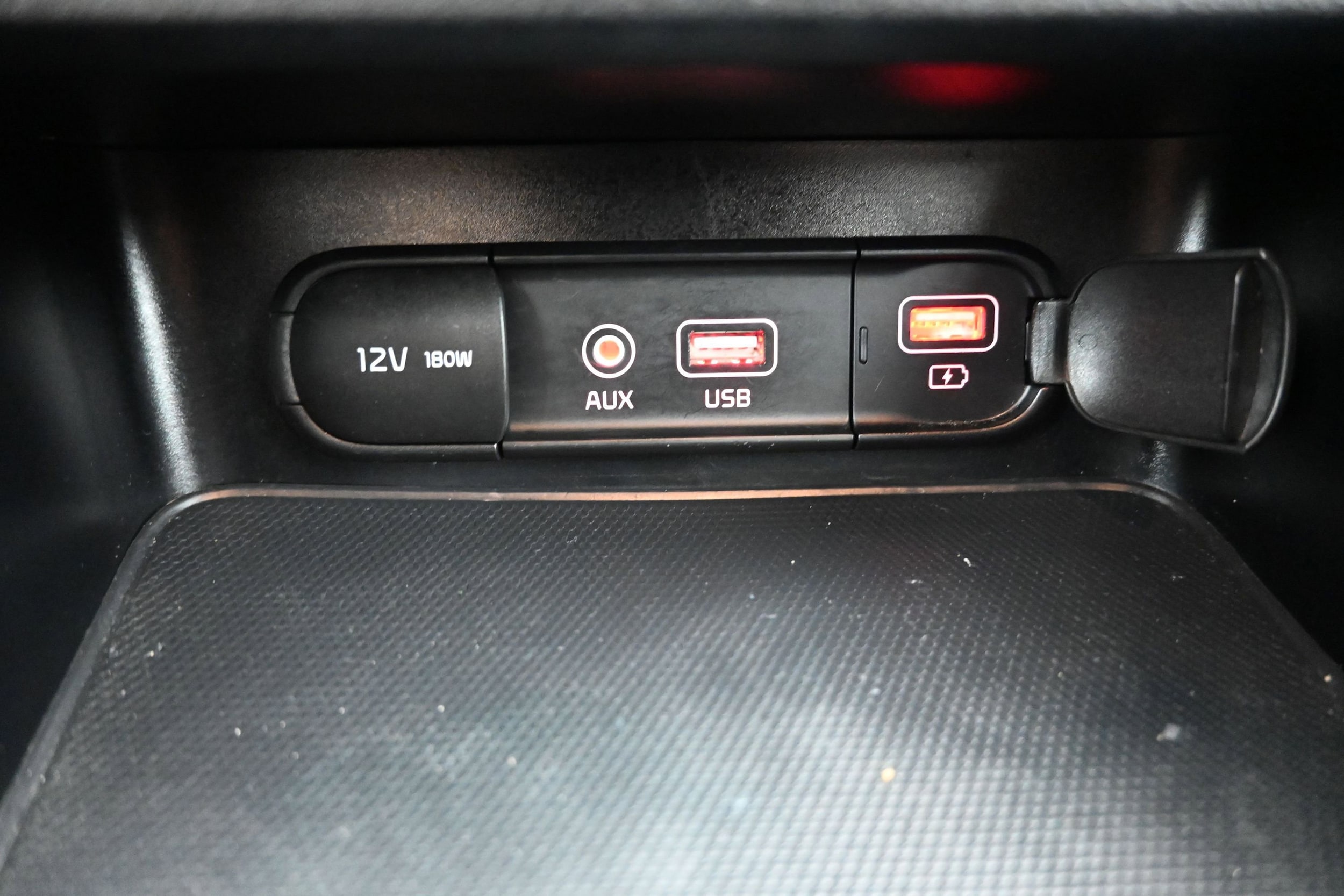 2021 Kia Forte GT - Photo 18