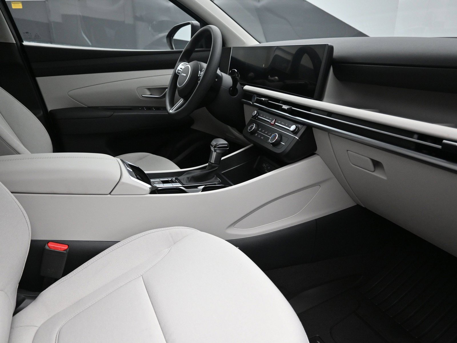 2026 Hyundai Tucson SE - Photo 26