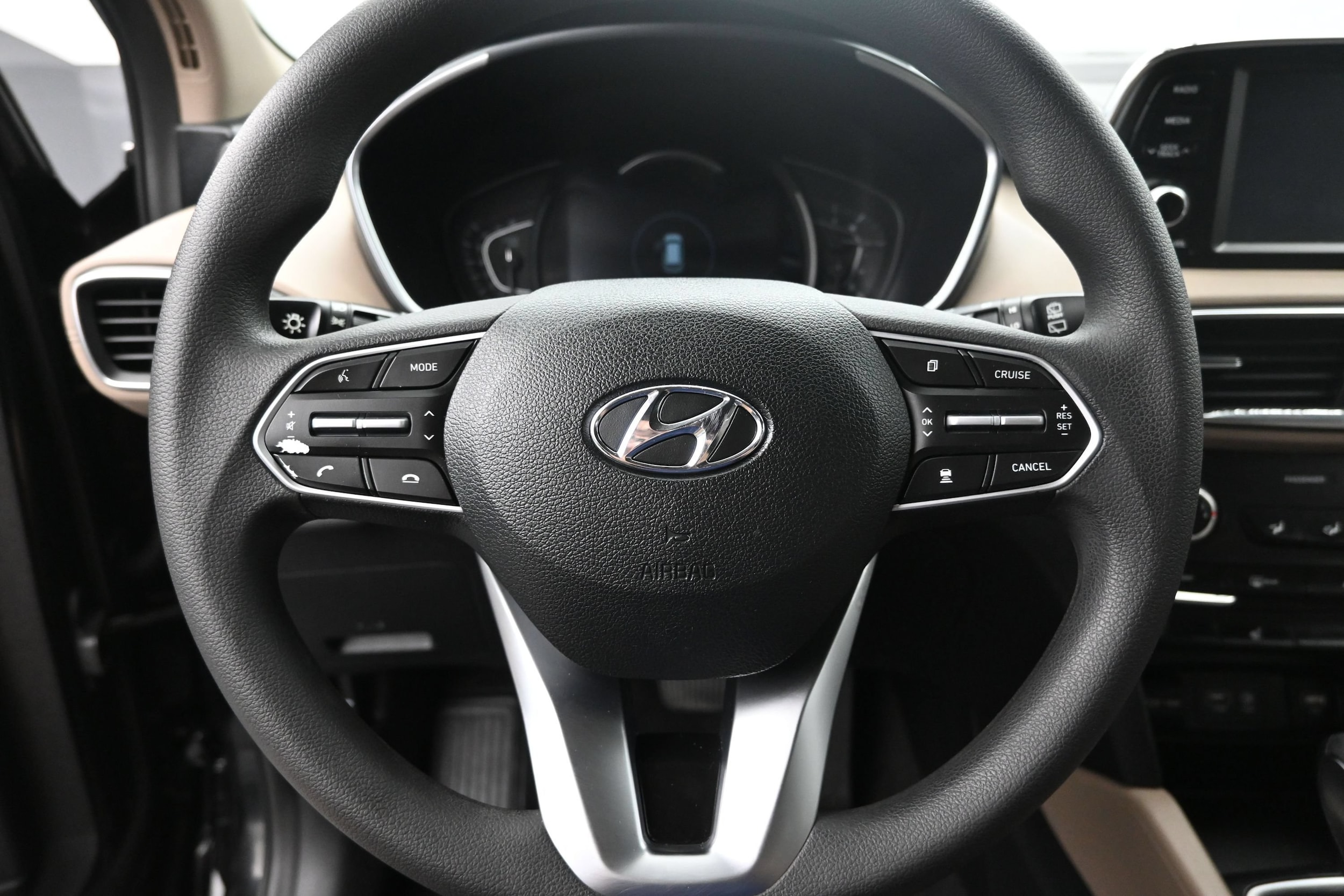 2020 Hyundai Santa Fe SEL - Photo 13