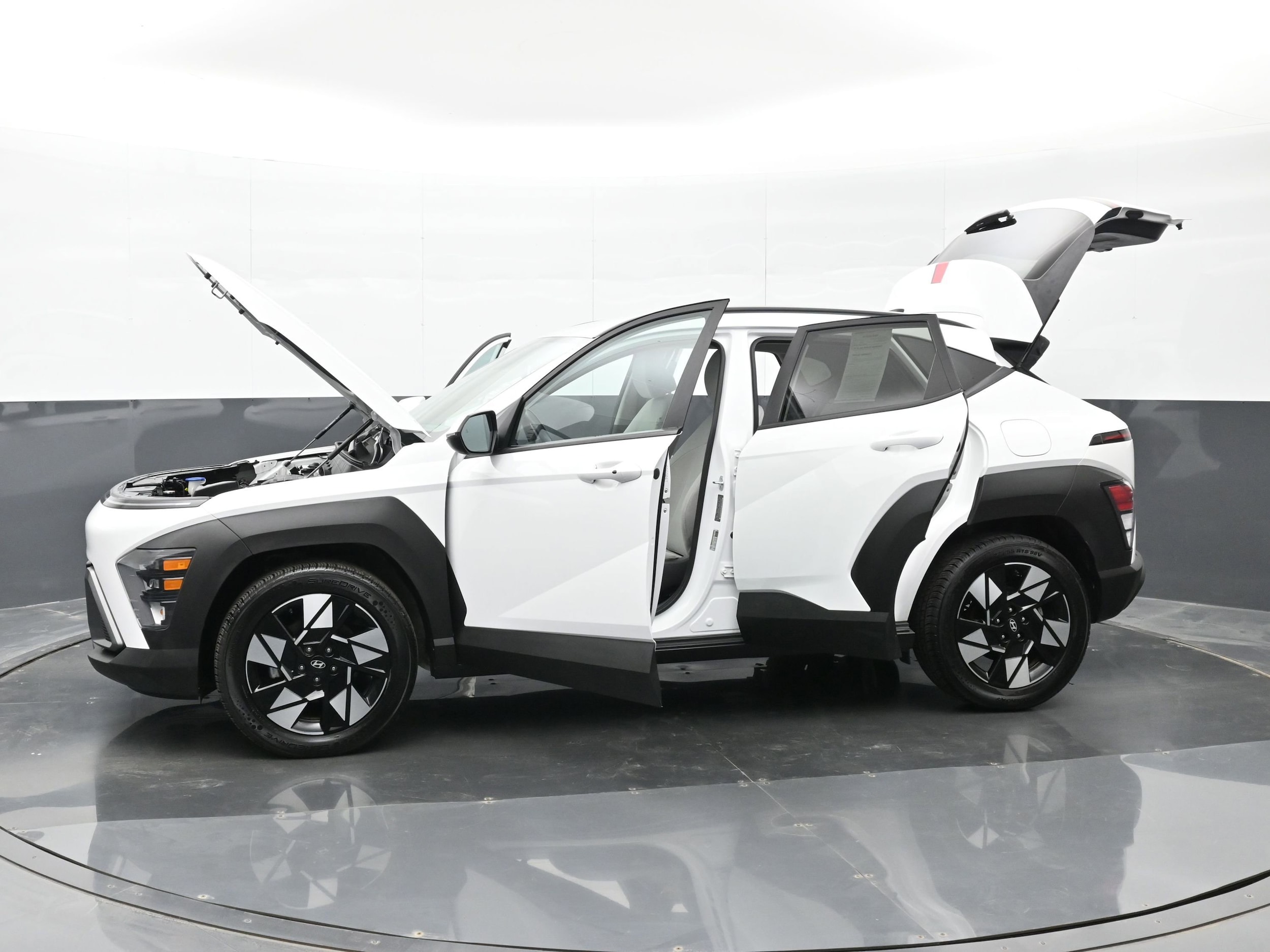 2024 Hyundai Kona SEL - Photo 48