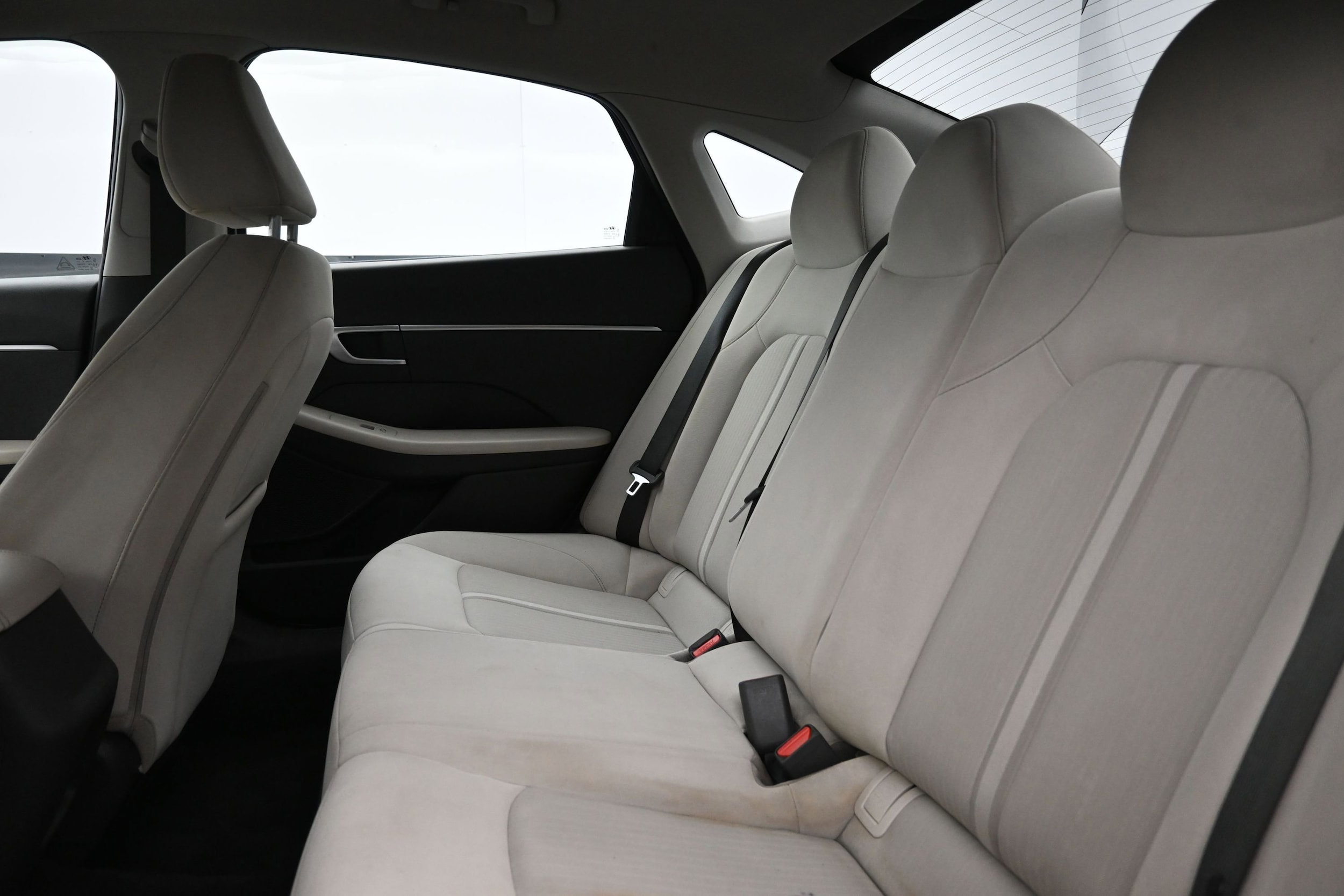 2023 Hyundai Sonata SE - Photo 22