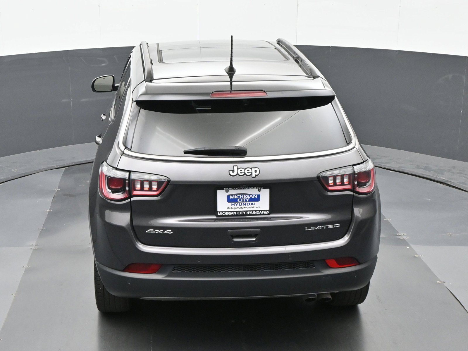 2022 Jeep Compass Limited - Photo 31