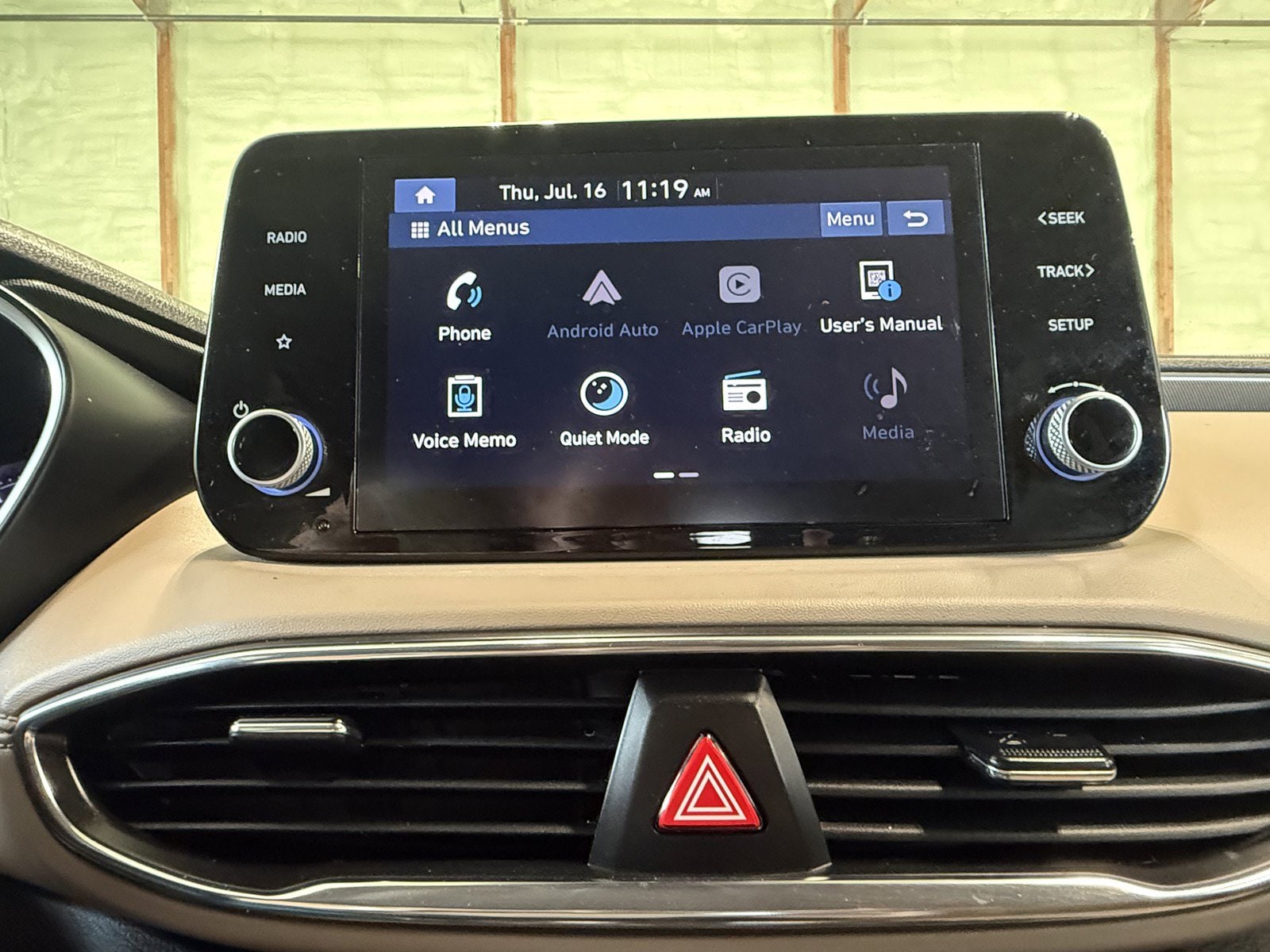 2023 Hyundai Santa Fe SE - Photo 20
