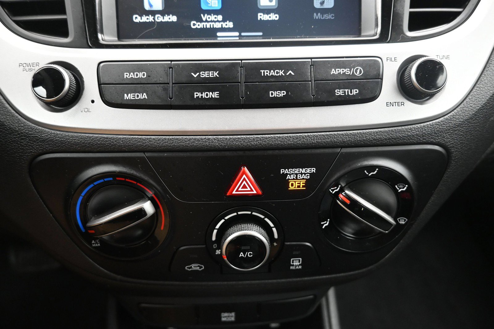 2022 Hyundai Accent SEL - Photo 17