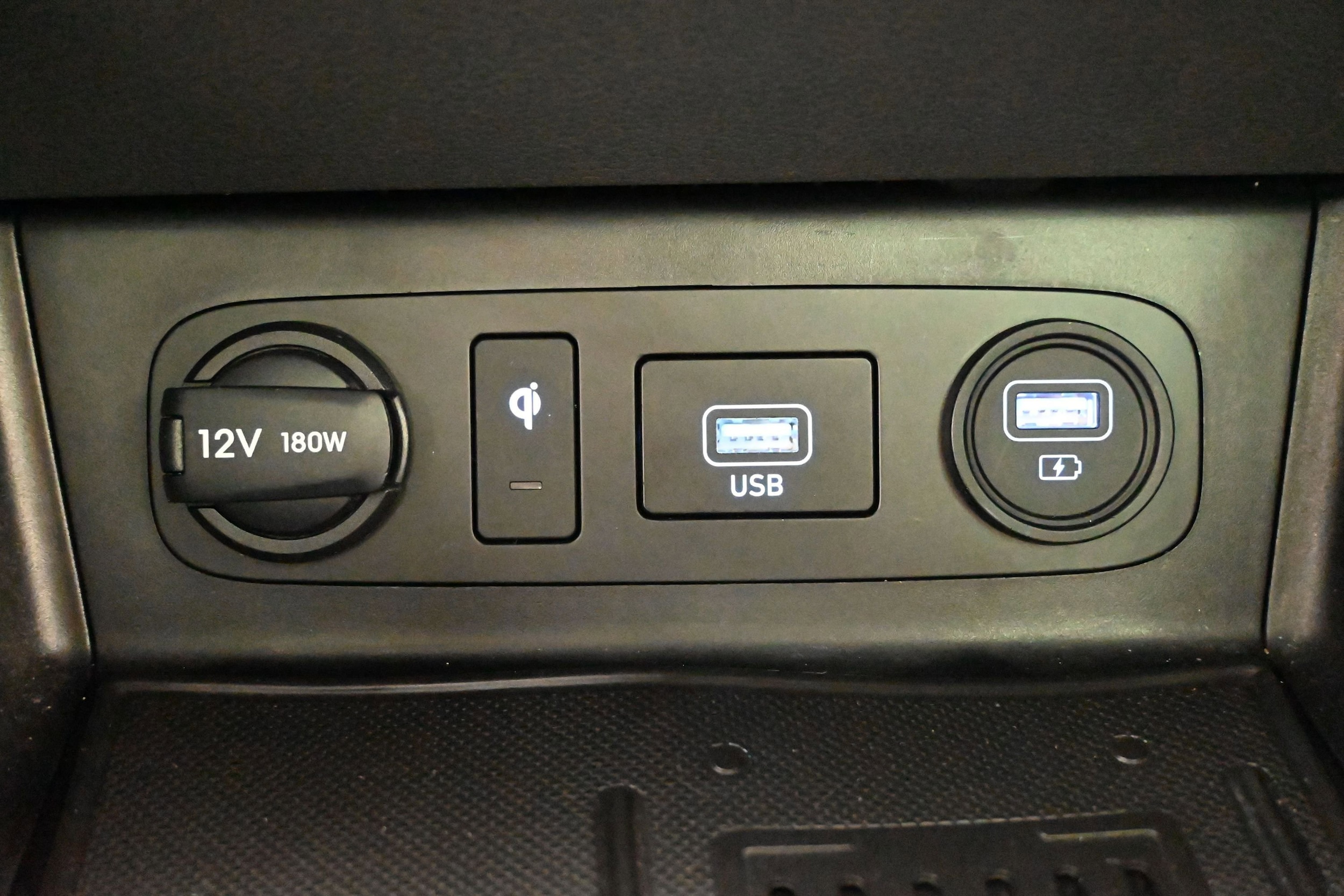 2022 Hyundai Sonata SEL Plus - Photo 17