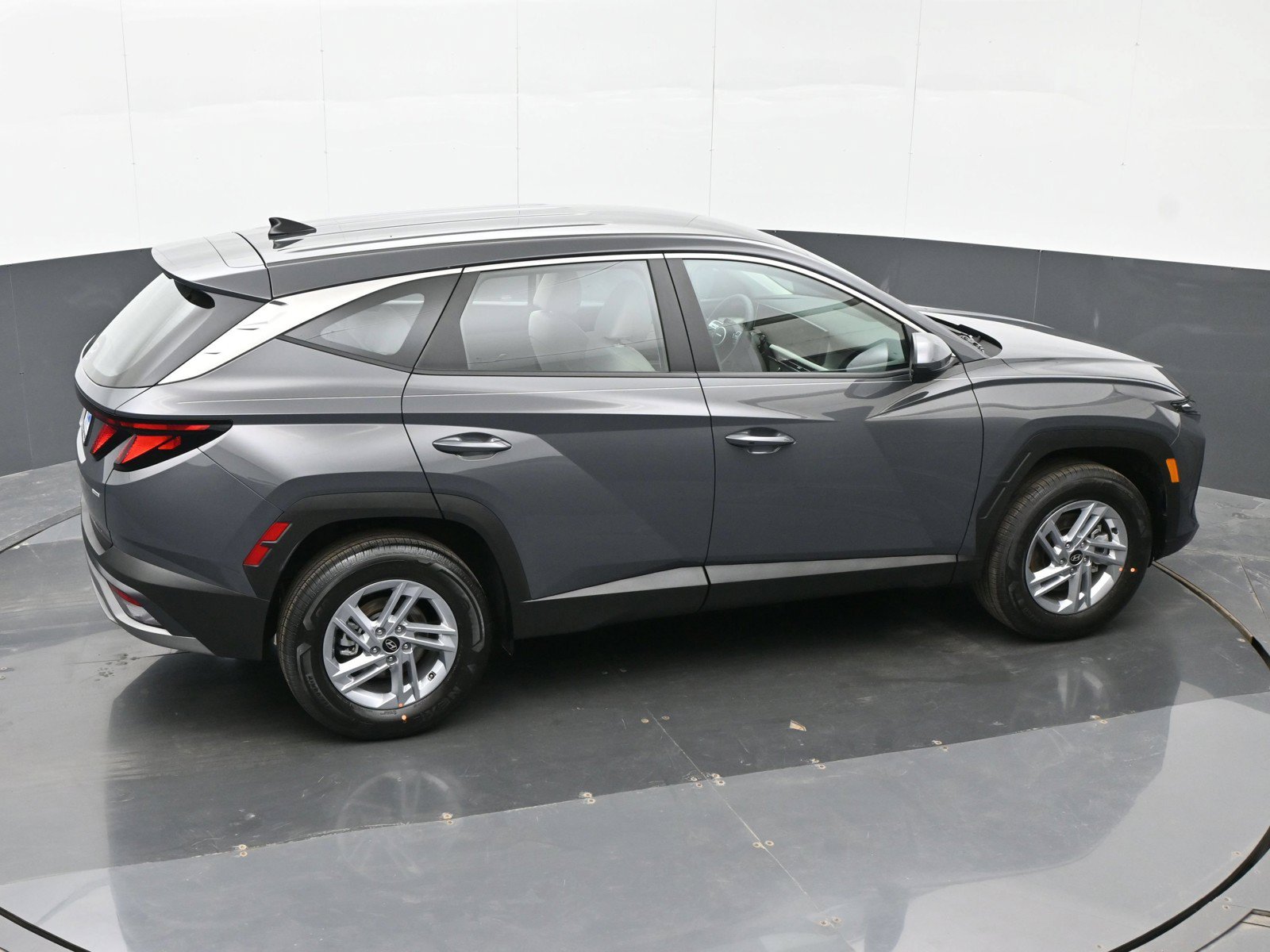 2026 Hyundai Tucson SE - Photo 32