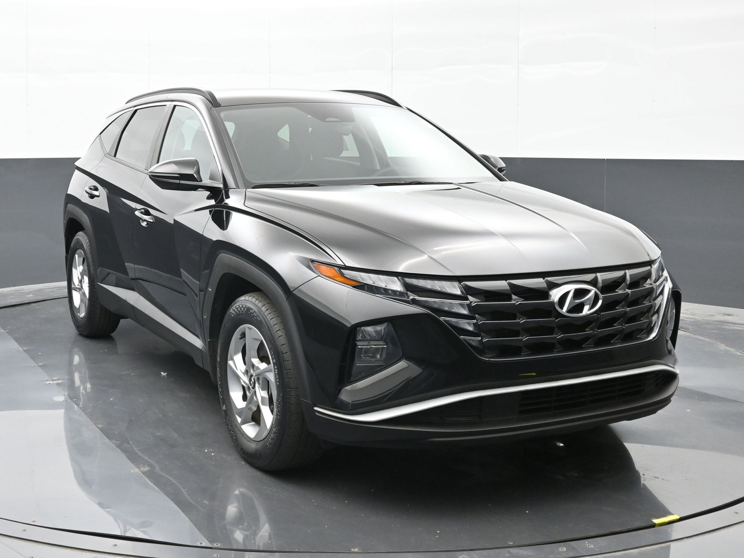 2023 Hyundai Tucson SEL photo 2