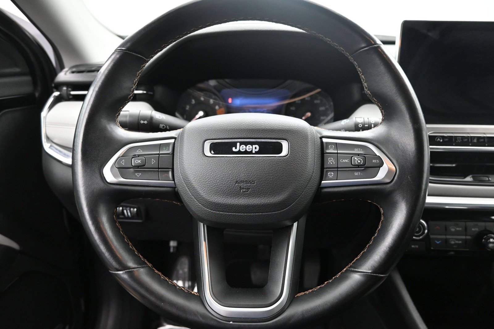 2022 Jeep Compass Limited - Photo 13