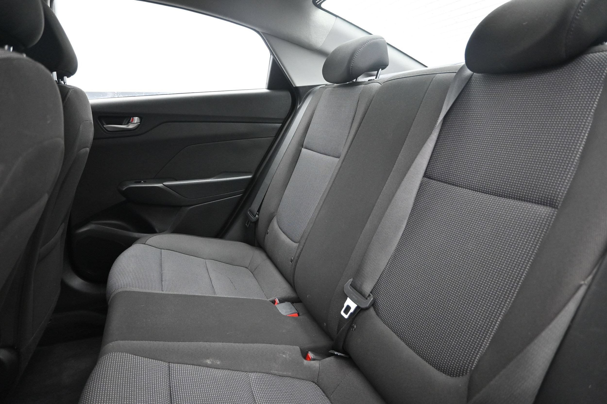 2022 Hyundai Accent SEL - Photo 22