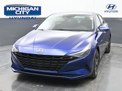 2022 Hyundai Elantra SEL Sedan