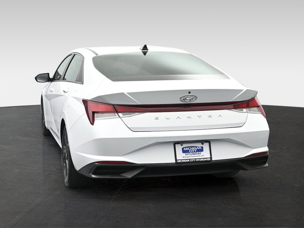 Certified 2021 Hyundai Elantra SEL Sedan