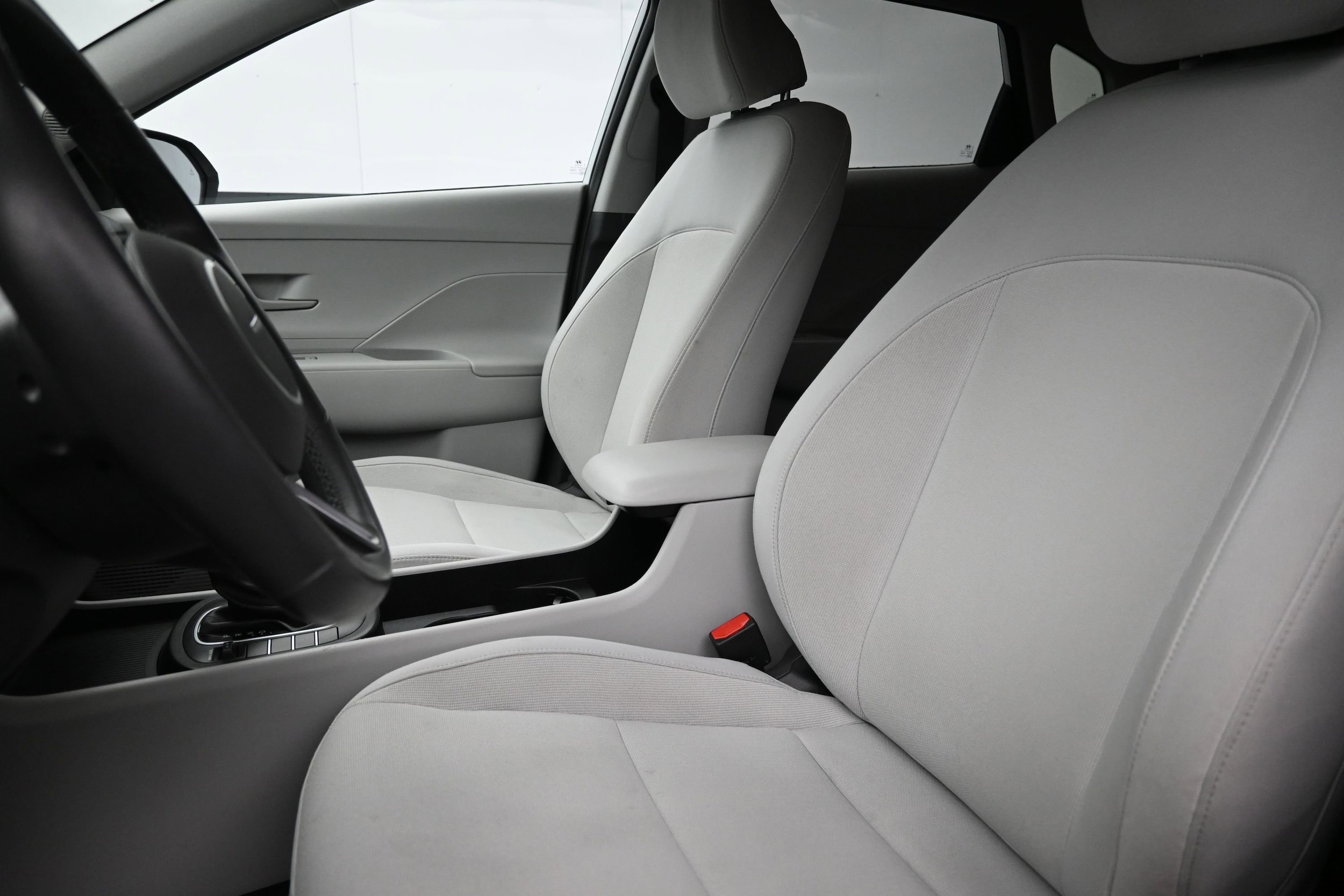 2024 Hyundai Kona SEL - Photo 11