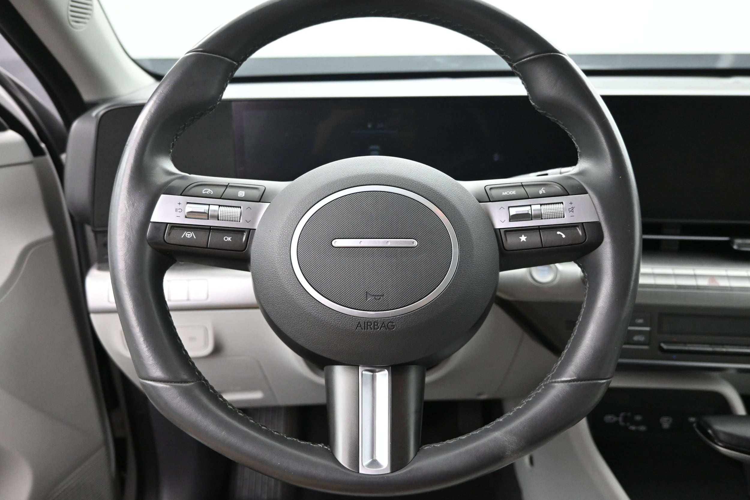 2024 Hyundai Kona SEL - Photo 13