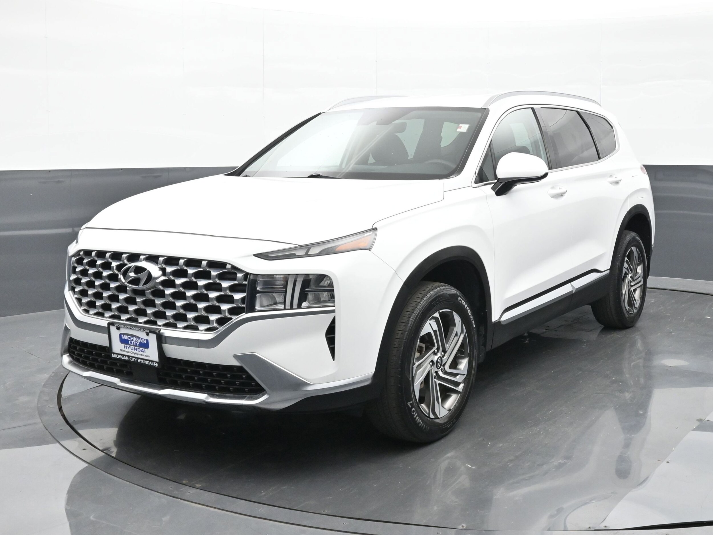 2022 Hyundai Santa Fe SEL photo 3
