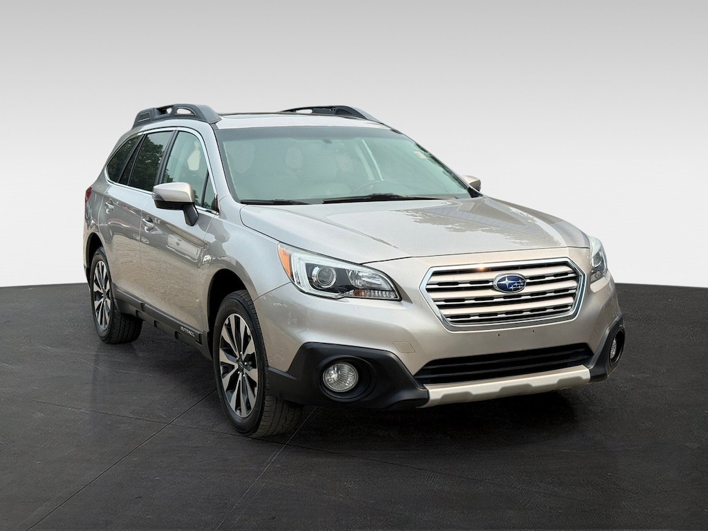 Used 2015 Subaru Outback 2.5i Limited w/Moonroof/KeylessAccess/Nav/EyeSight SUV