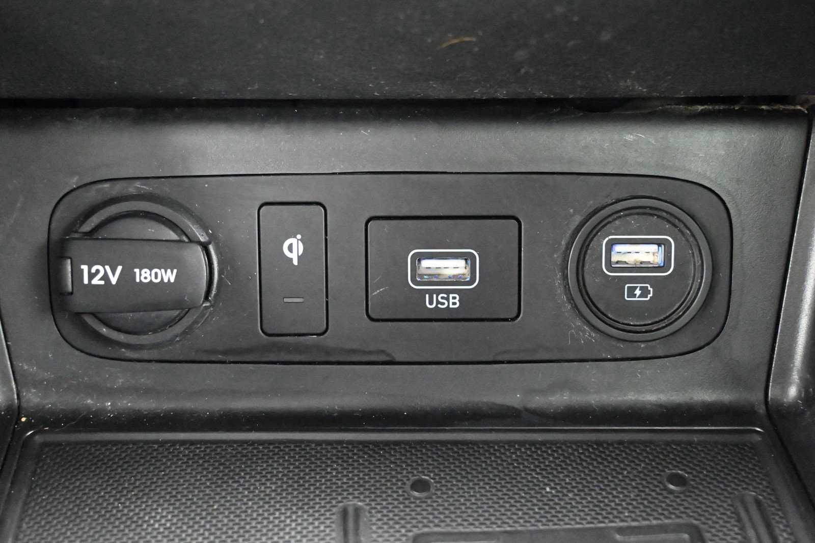2023 Hyundai Sonata SEL Plus - Photo 18