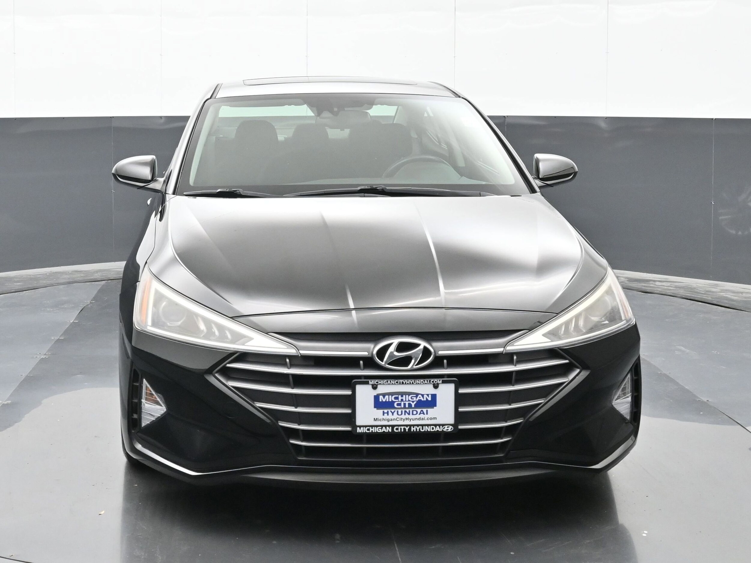 2019 Hyundai Elantra SEL Value Edition Limited photo 2