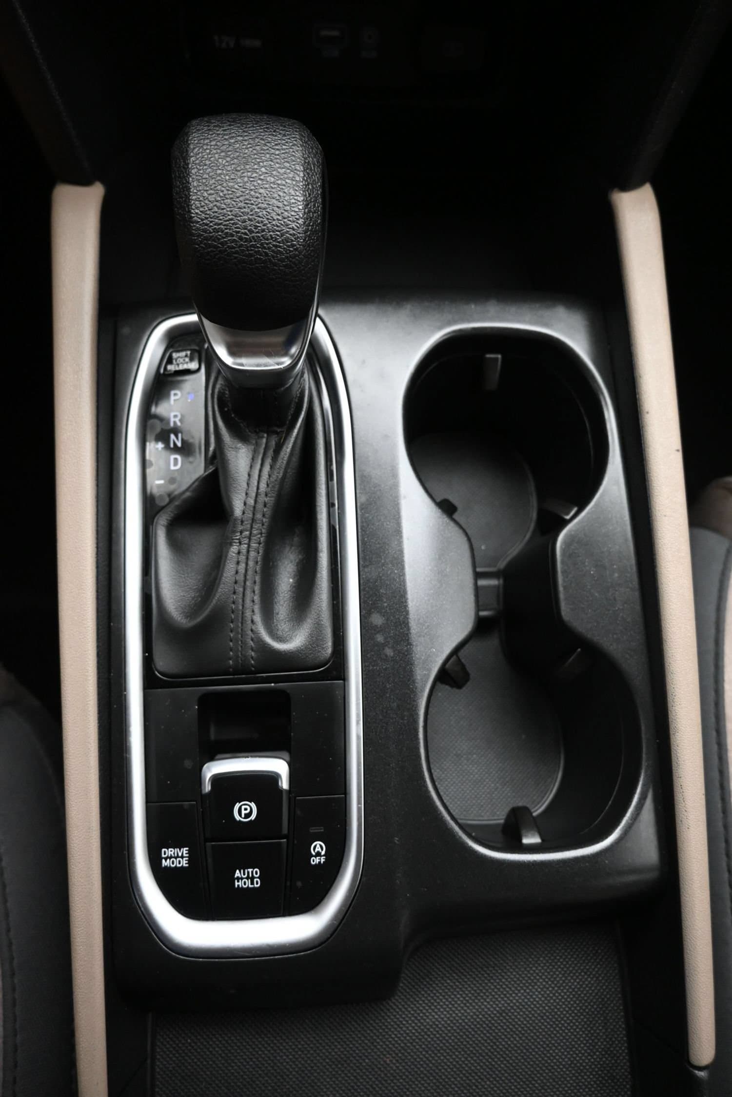2020 Hyundai Santa Fe SEL - Photo 19