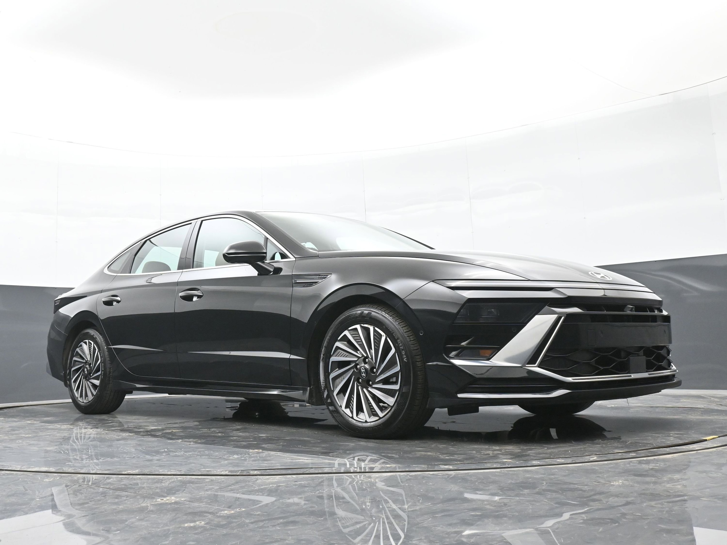 2025 Hyundai Sonata Hybrid Limited - Photo 42