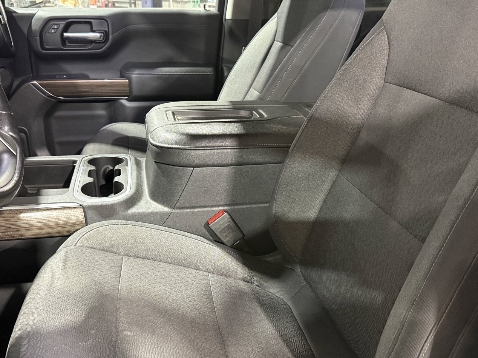2020 Chevrolet Silverado 1500 RST - Photo 20