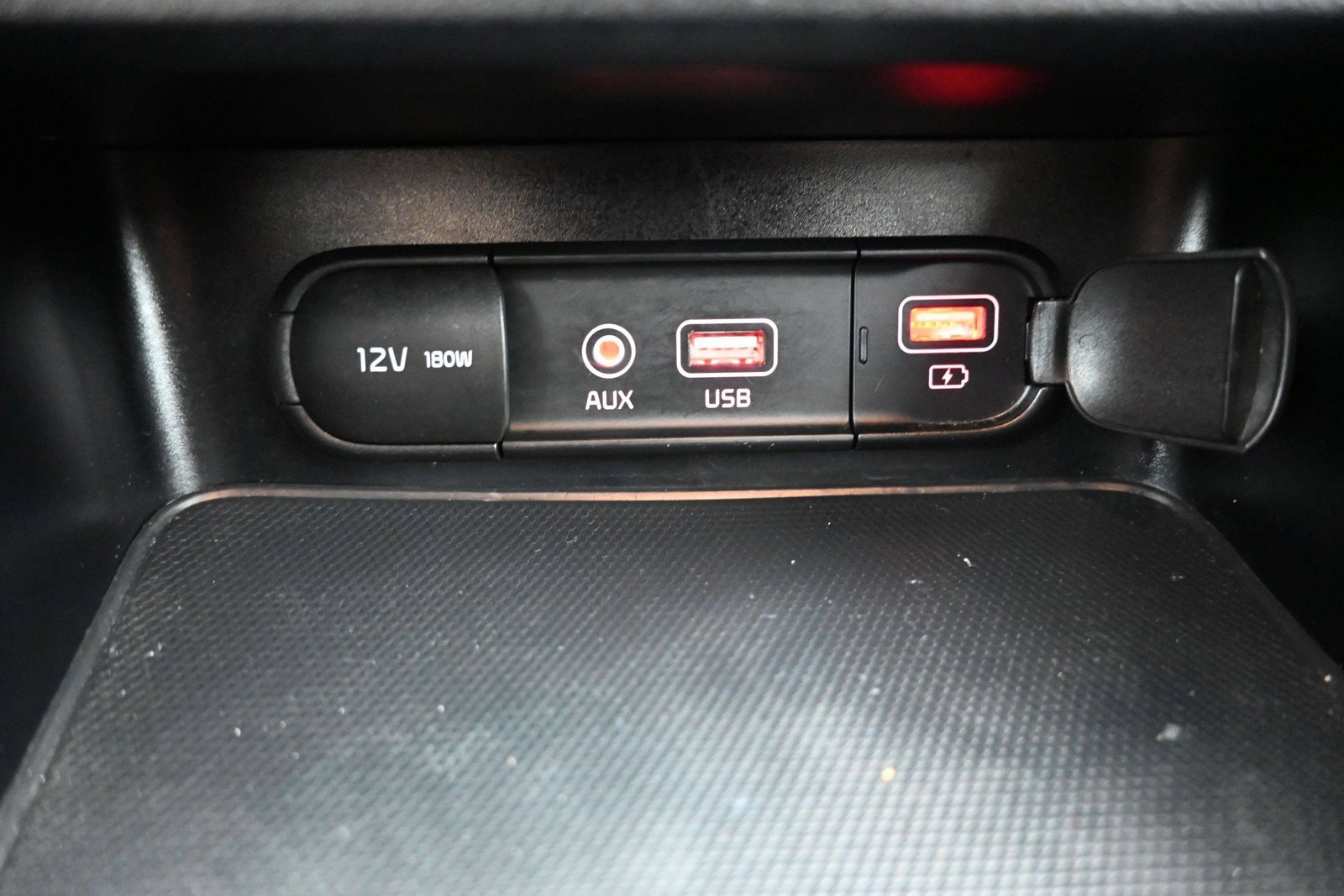 2021 Kia Forte GT - Photo 18