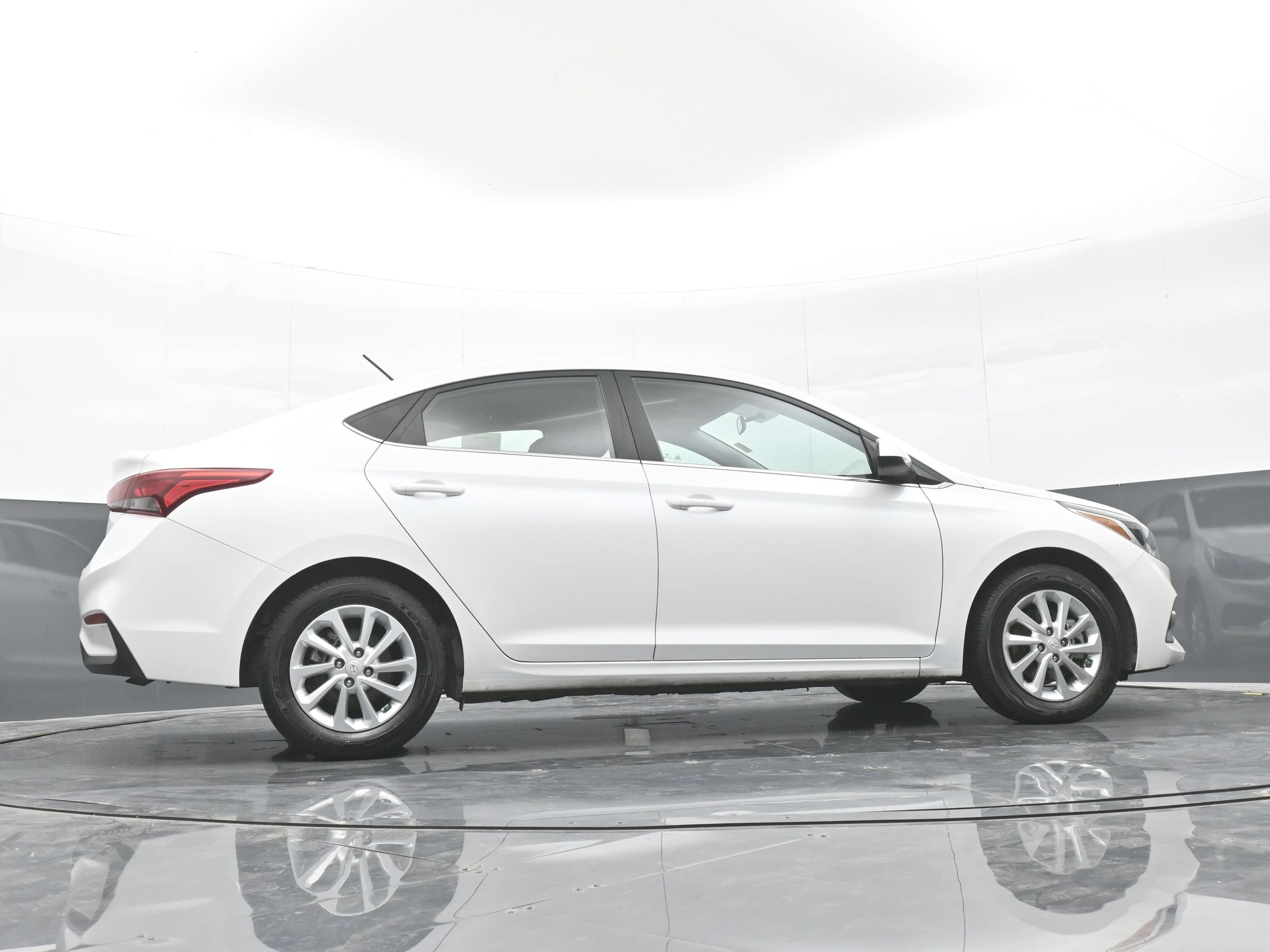2022 Hyundai Accent SEL - Photo 40