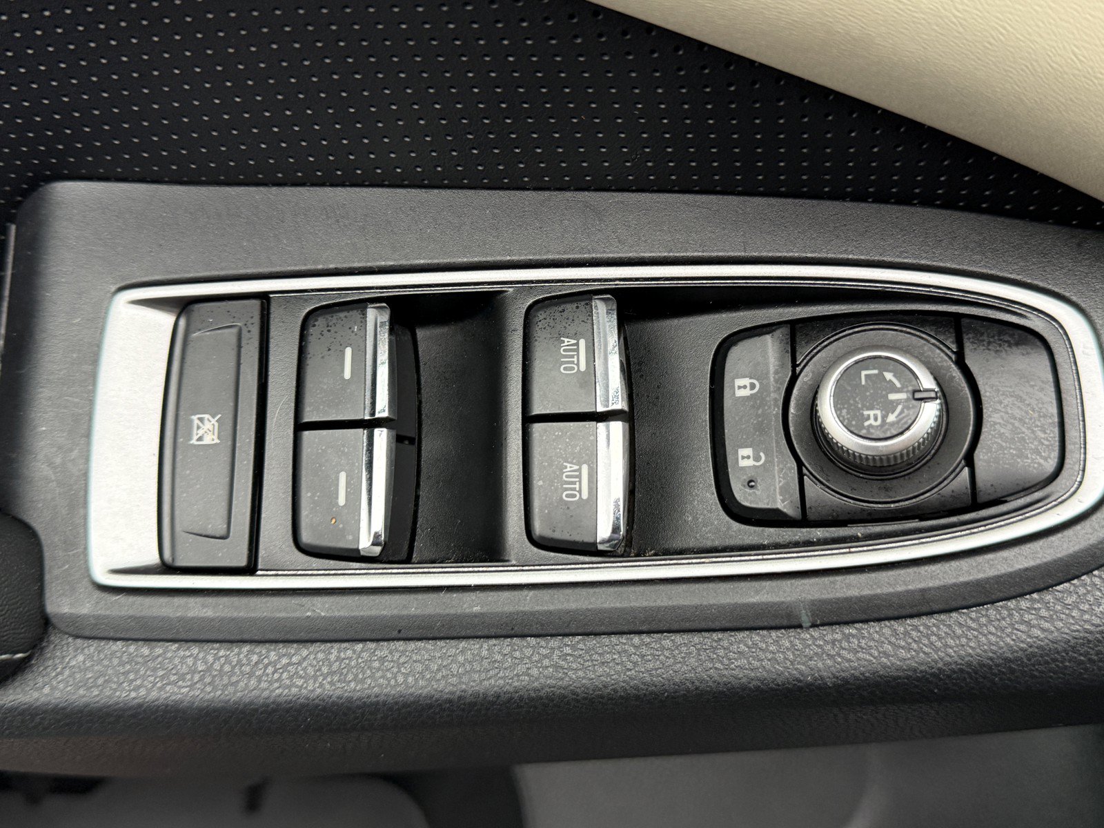 2022 Subaru Ascent Limited - Photo 20