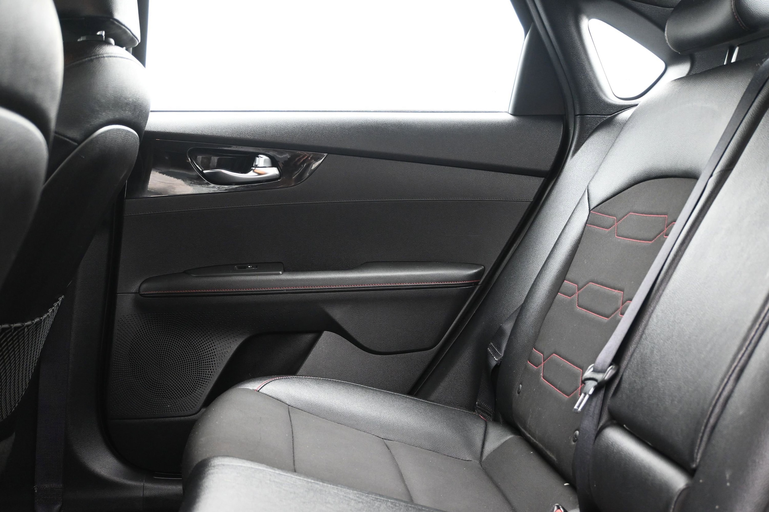 2021 Kia Forte GT - Photo 22