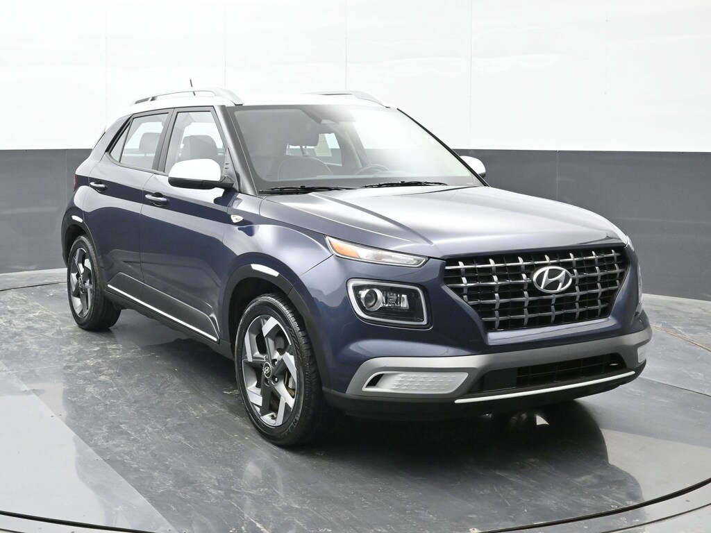 Certified 2023 Hyundai Venue Limited SUV