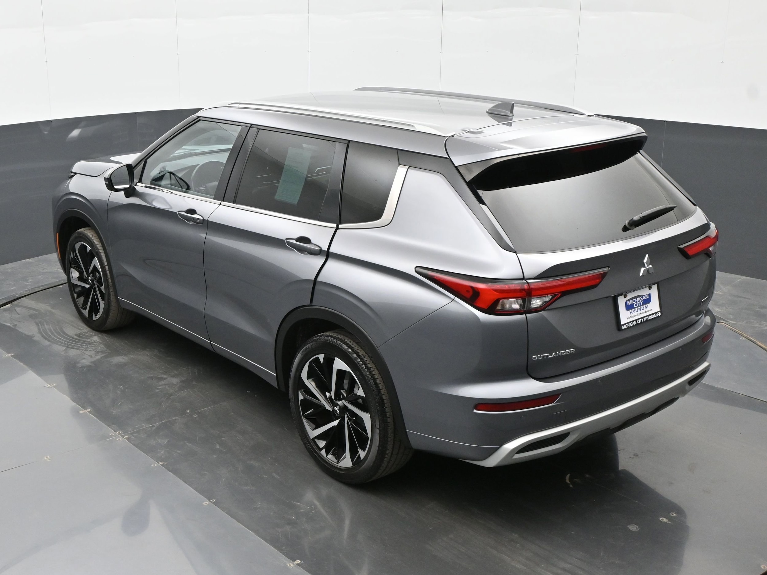 2022 Mitsubishi Outlander SEL Special Edition - Photo 28