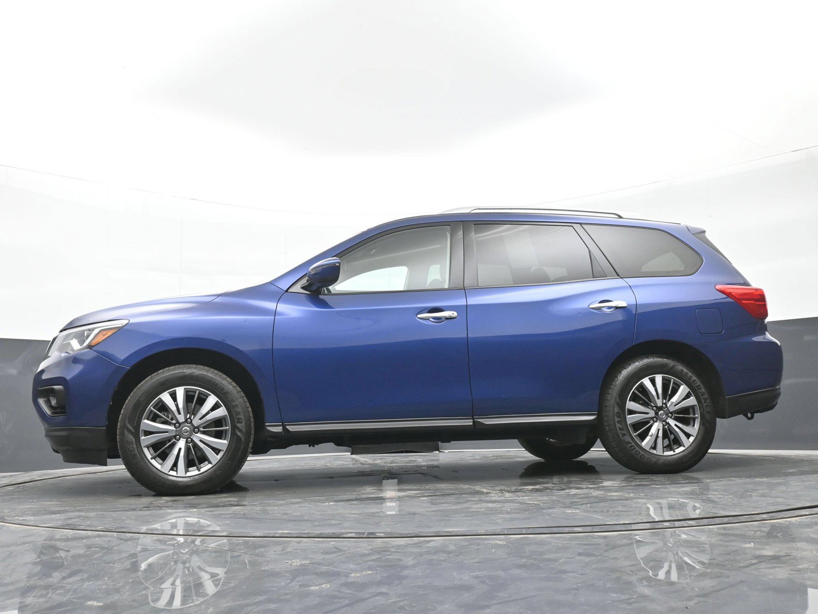 2020 Nissan Pathfinder SV - Photo 47