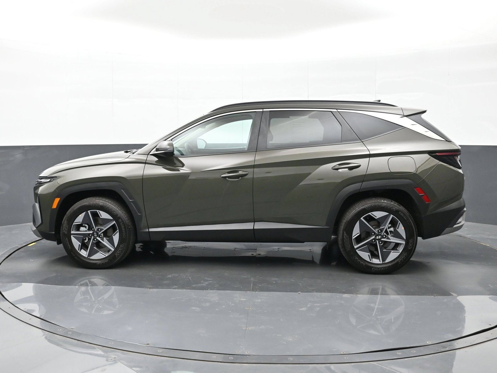2026 Hyundai Tucson SEL Premium - Photo 9