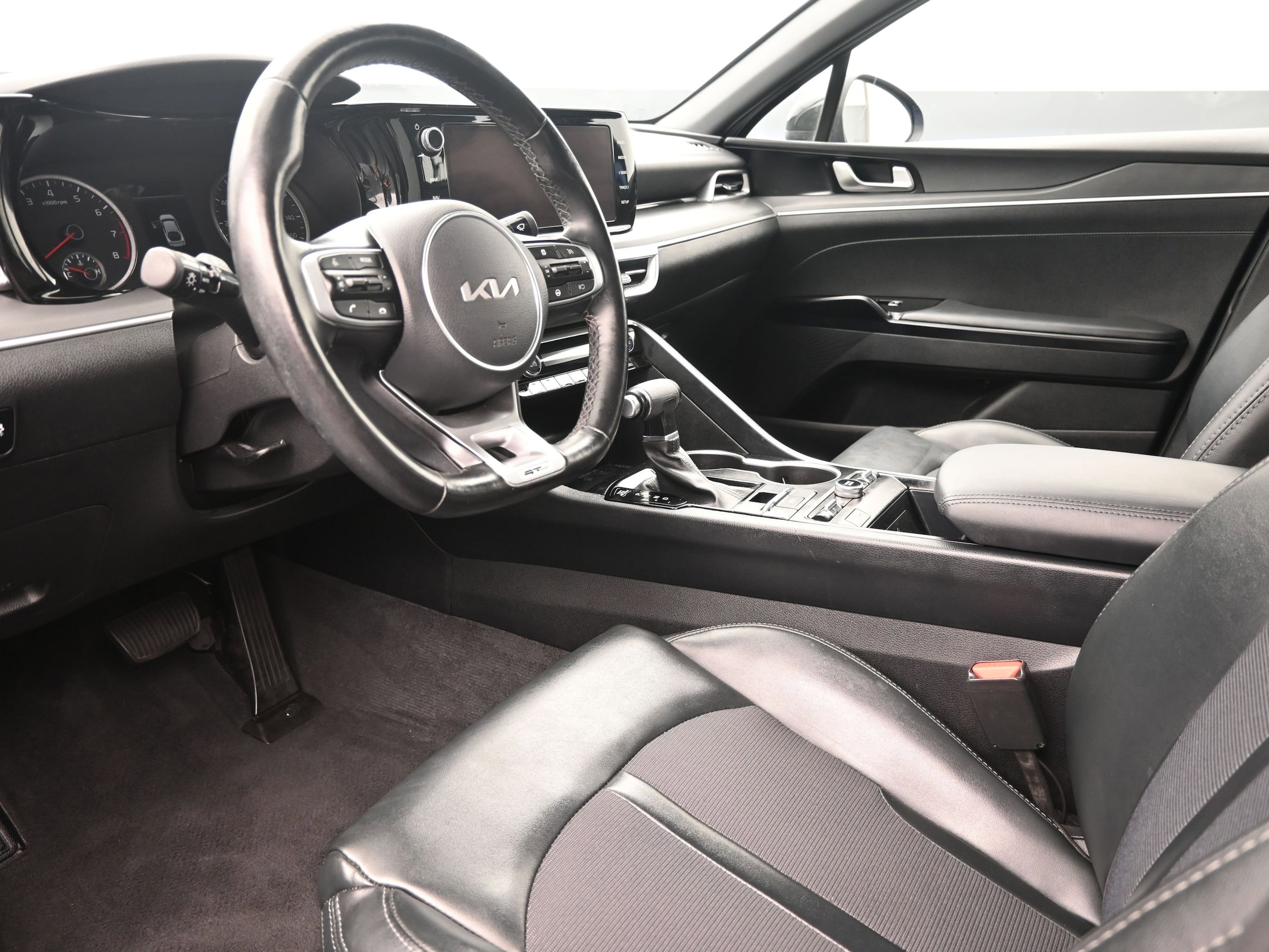 2023 Kia K5 GT-Line - Photo 10