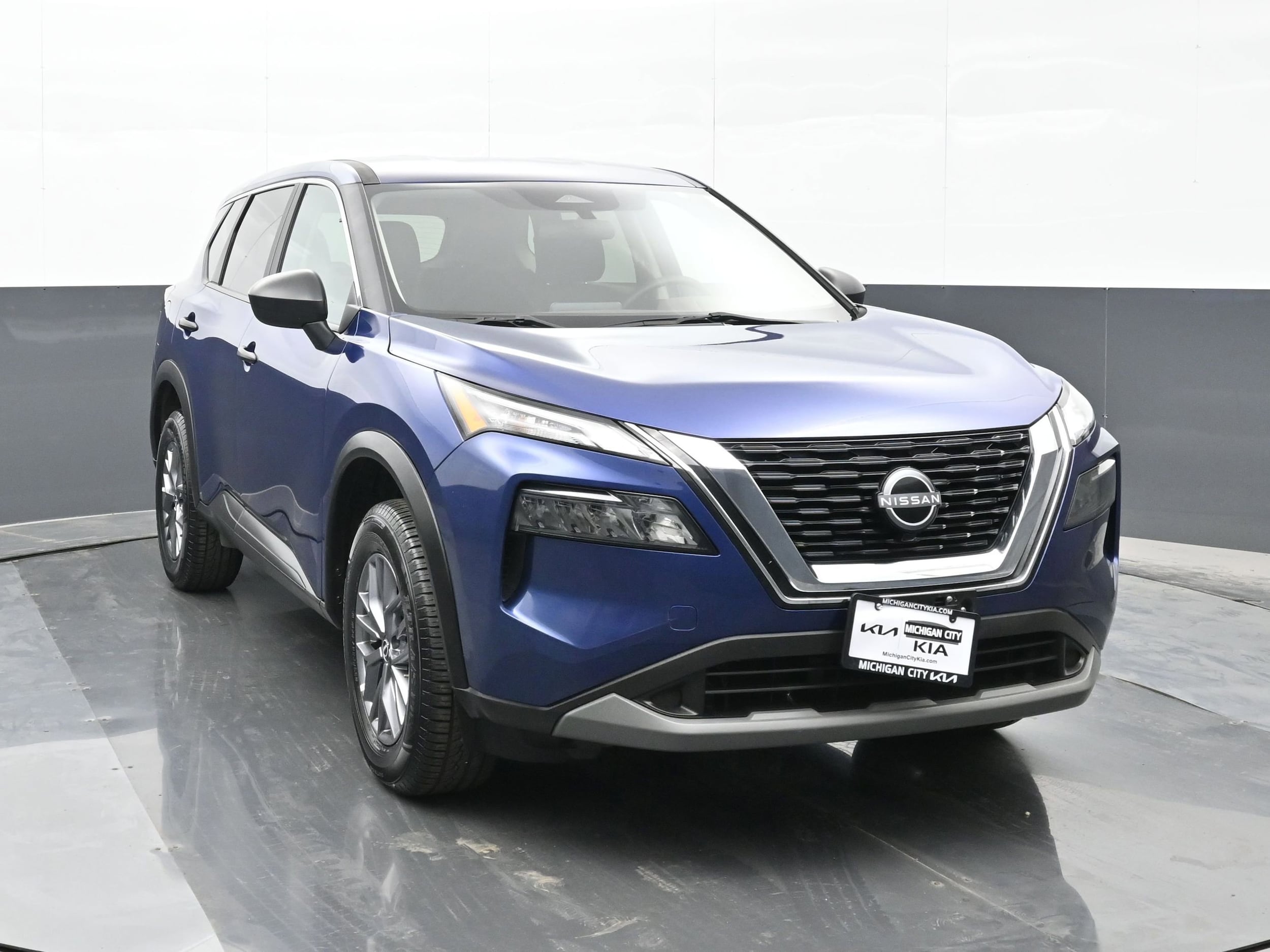 Used 2023 Nissan Rogue S with VIN 5N1BT3AB6PC856585 for sale in Michigan City, IN