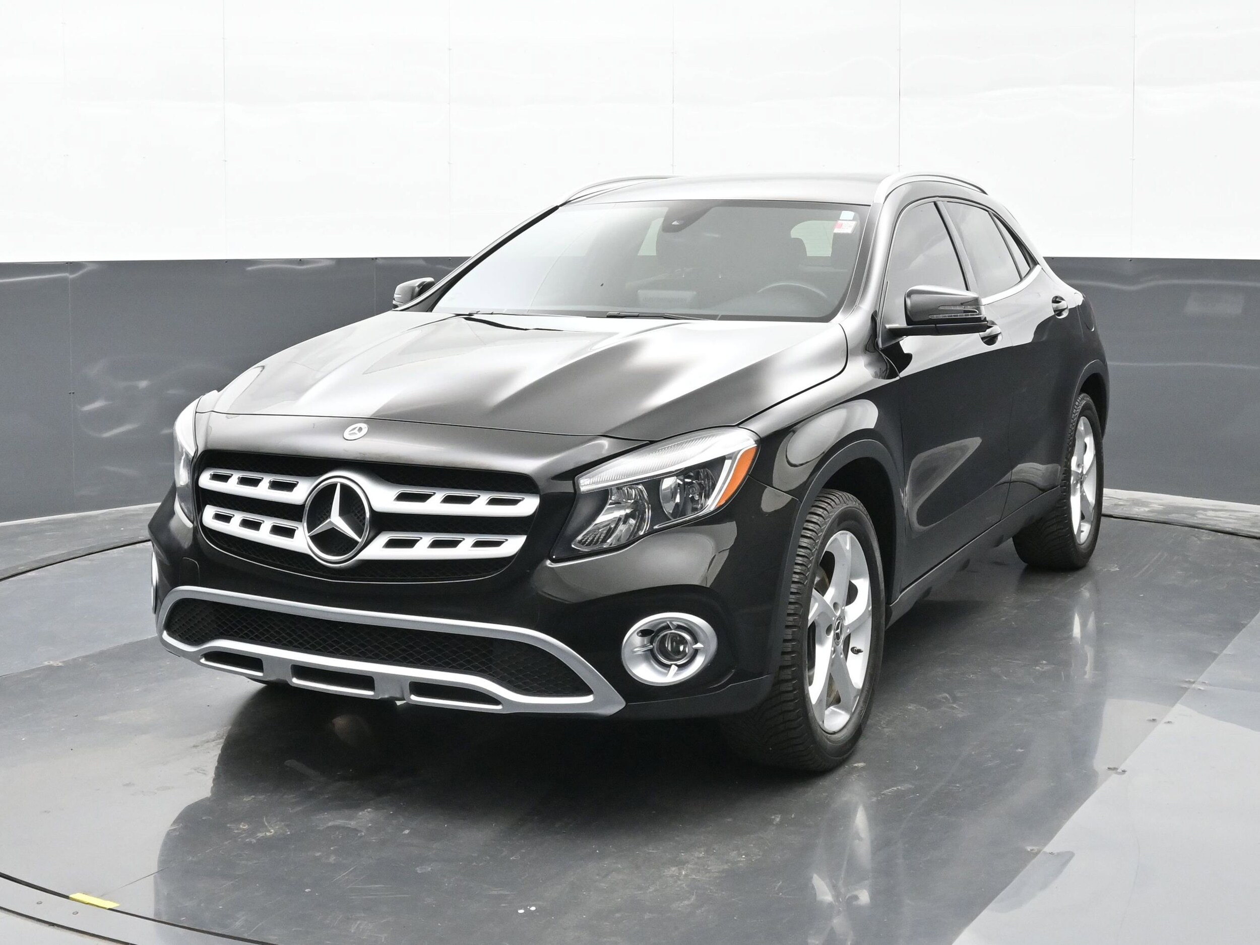 2020 Mercedes Benz GLA 250 4MATIC photo 4