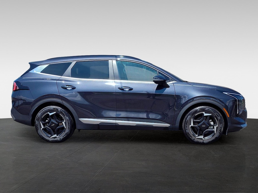 Certified 2026 Kia Sportage EX SUV