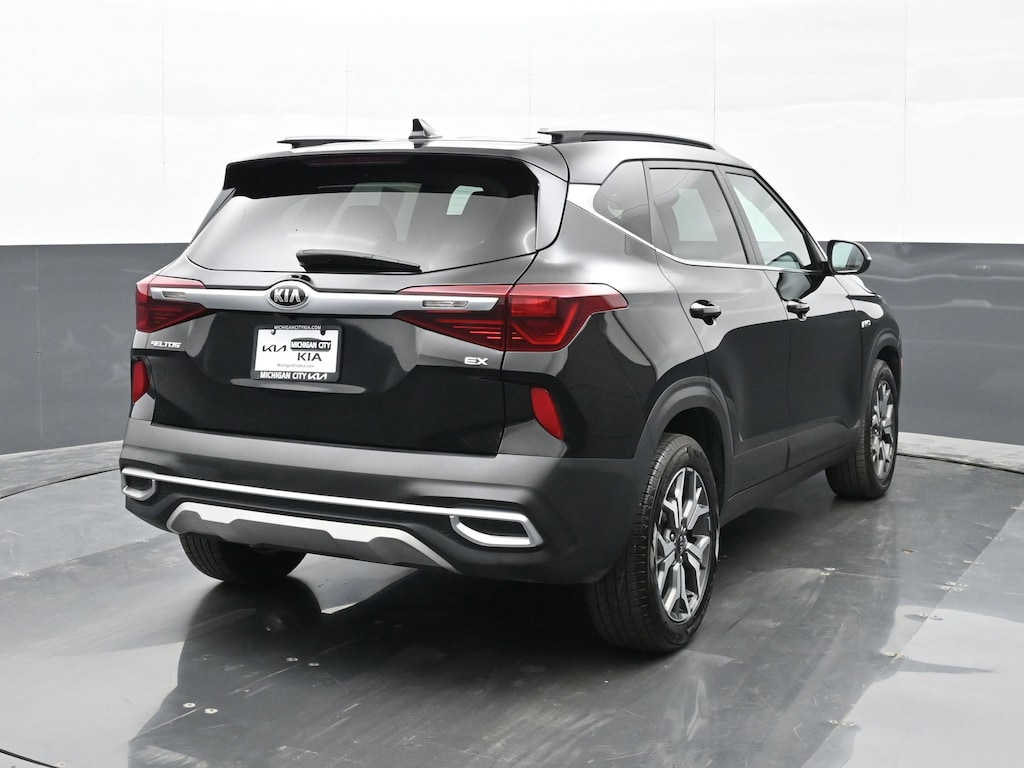 Used 2021 Kia Seltos EX SUV