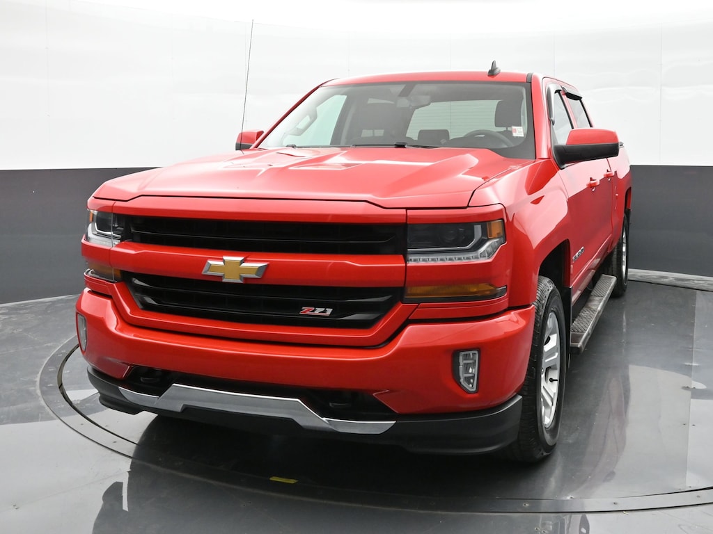 Used 2017 Chevrolet Silverado 1500 LT Truck Crew Cab
