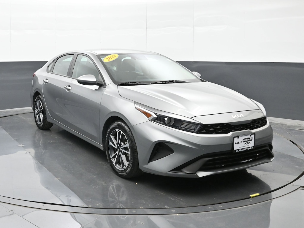 Certified 2022 Kia Forte LXS Sedan